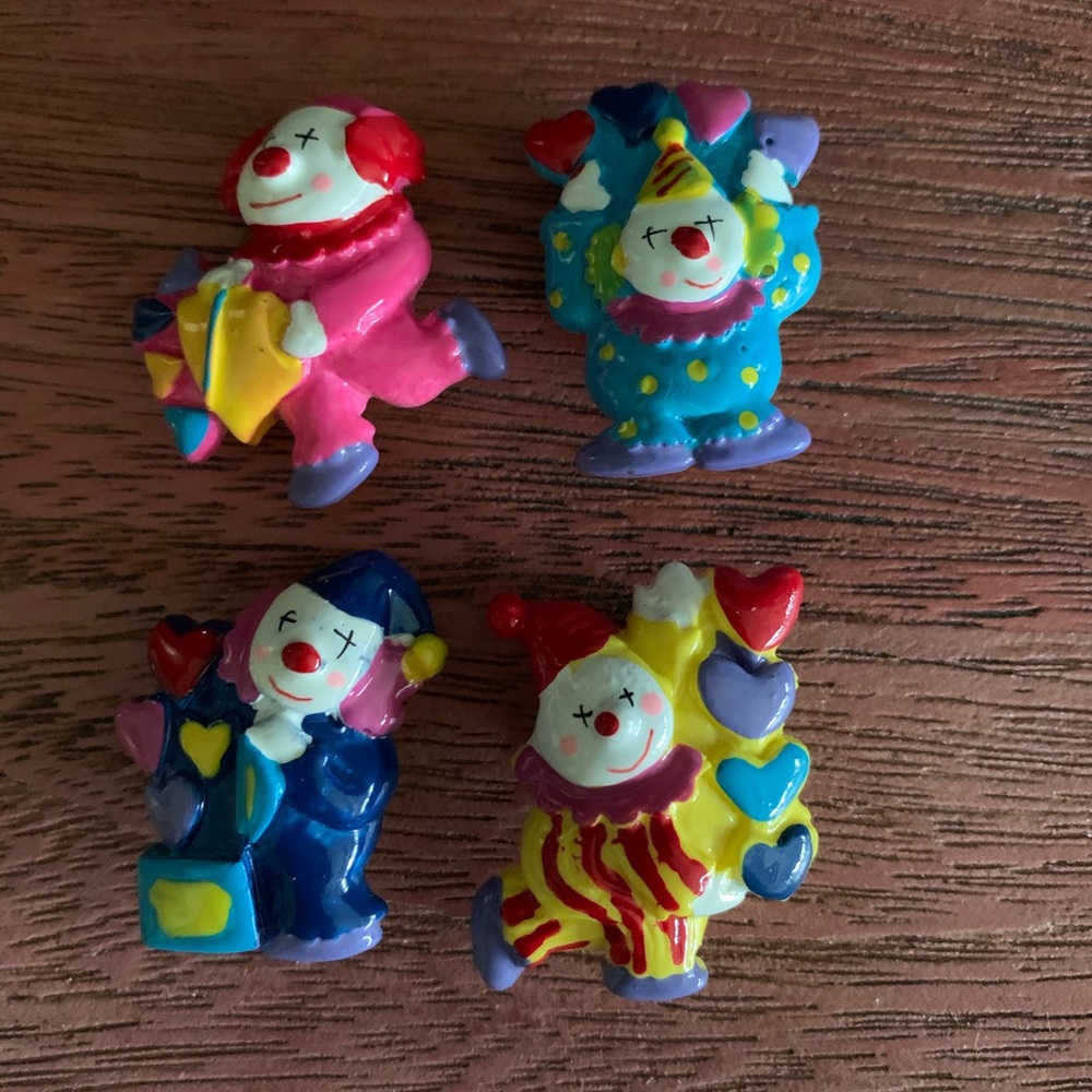 clown button covers